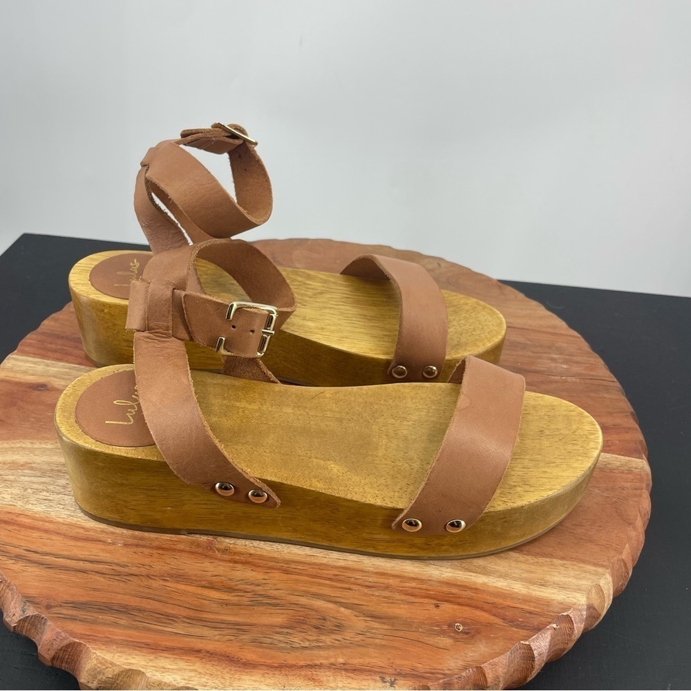 Lulu’s Winsley tan brown Leather Wood Flatform Sandals Sz 6‎